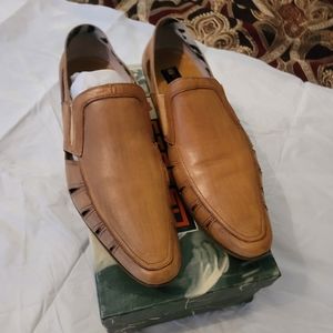 Fiesso slip on shoe's. Great condition